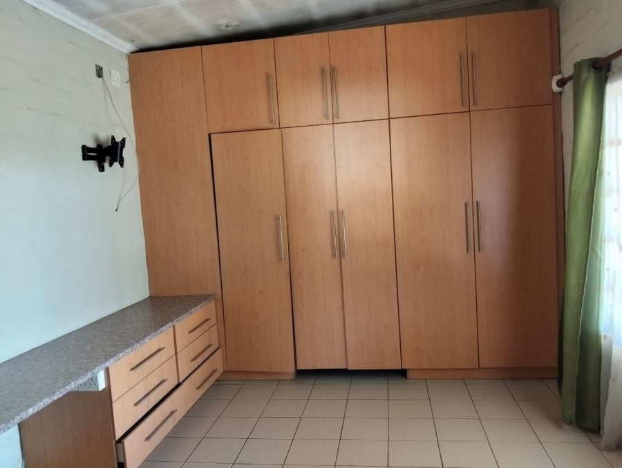 To Let 1 Bedroom Property for Rent in Mthata Eastern Cape